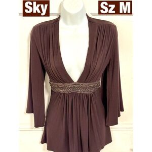 SKY, Brown Low V Neck Leather Detail Bat wing open sleeve Sz M